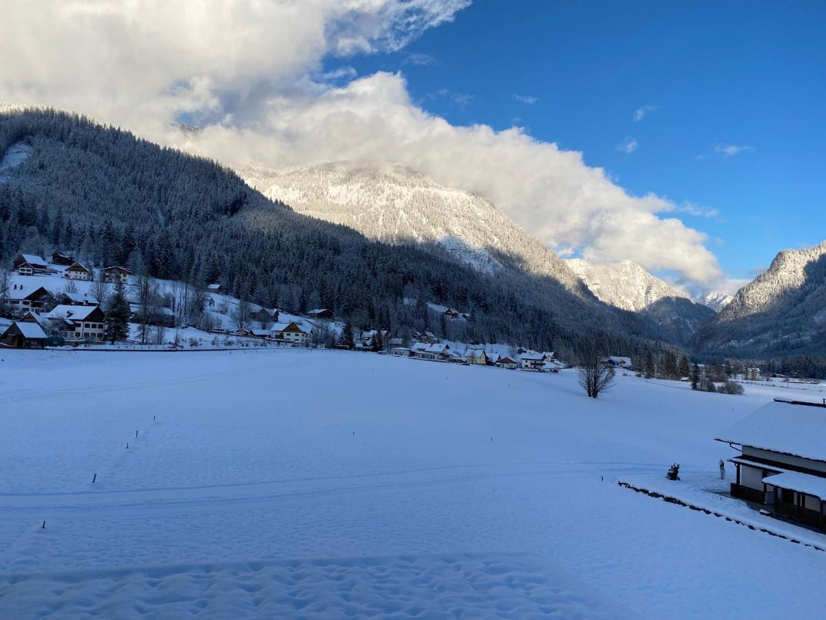 Das Almsternderl - Gemuetliche Wohnung In Gosau Bagian luar foto
